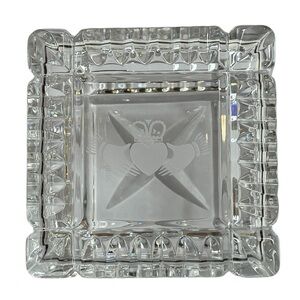 GALWAY Irish Cut Crystal Trinket Box Claddagh Symbol Top Starburst Bottom